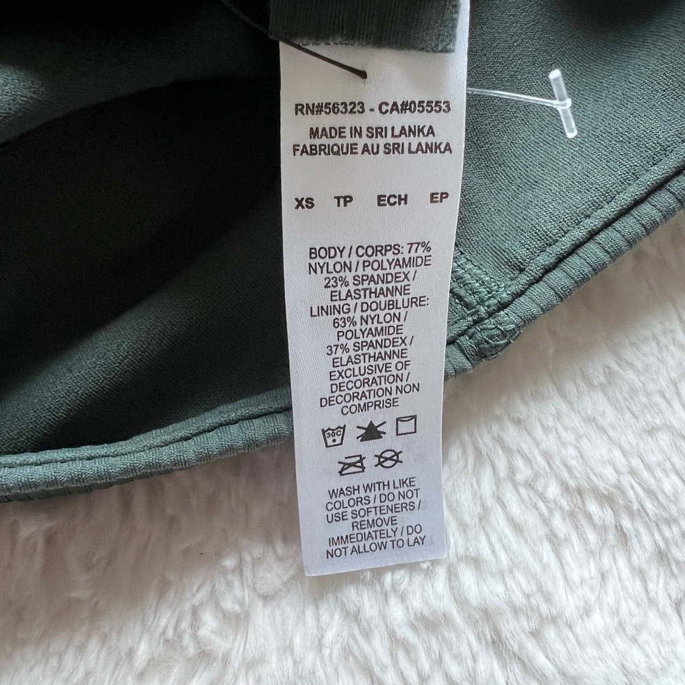 Nike Zenvy Ribbed Longline Sports Bra Dark Green HF1542-338 Womens‎ Size XS New - Picture 8 of 11